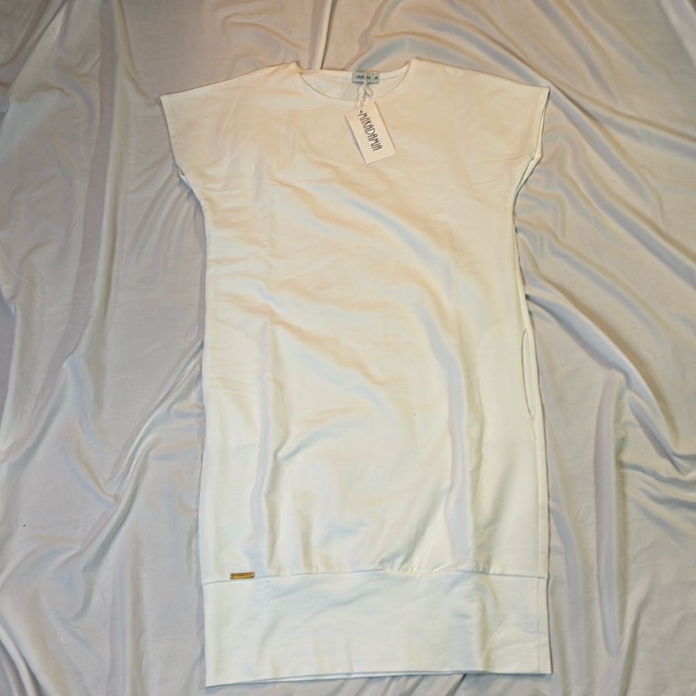 NWT Makadamia stretch tshirt dress with pockets euro size 36 ( us size 6-8